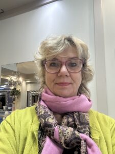 Article by Constanze Nunes